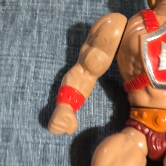 Vintage 1980s Thunder Punch He-Man Masters of The Universe Origins Action Figure - Picture 4 of 13